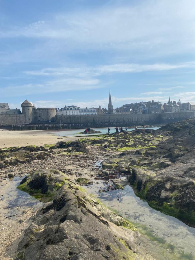 Saint-Malo : Bel Appartement -10Min A Pied Intra/Plages المظهر الخارجي الصورة